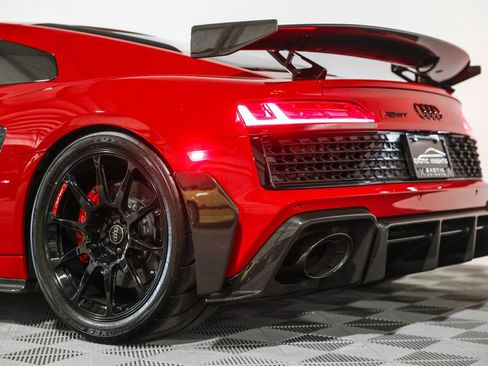 Used 2023 Audi R8 V10 GT RWD image 18