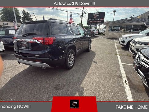 Used 2017 GMC Acadia SLE AWD/4WD image 6