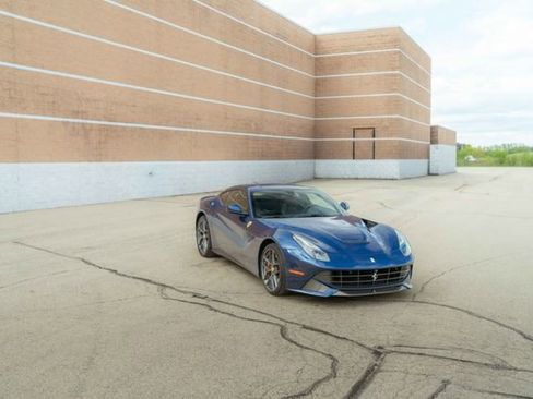Used 2017 Ferrari F12 Berlinetta RWD image 44