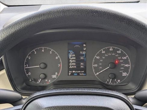 Used 2025 Toyota Corolla LE w/ Convenience Package image 11