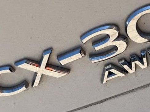 Used 2023 MAZDA CX-30 AWD 2.5 S w/ Premium Package image 9