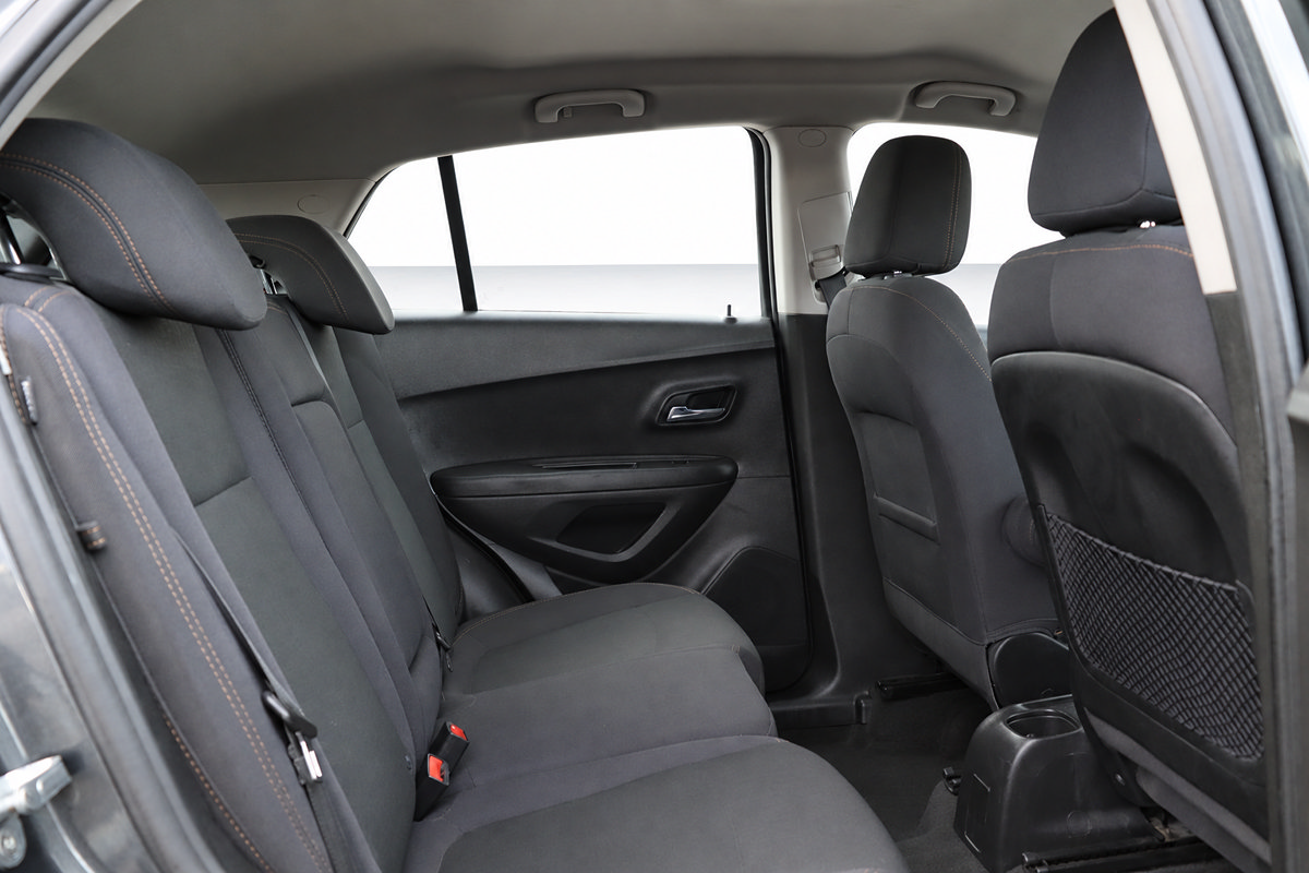 Used 2019 Chevrolet Trax LS FWD image 14