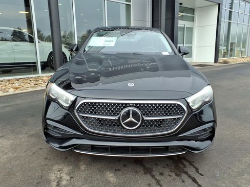 New 2026 Mercedes-Benz E 350 4MATIC Sedan image 9