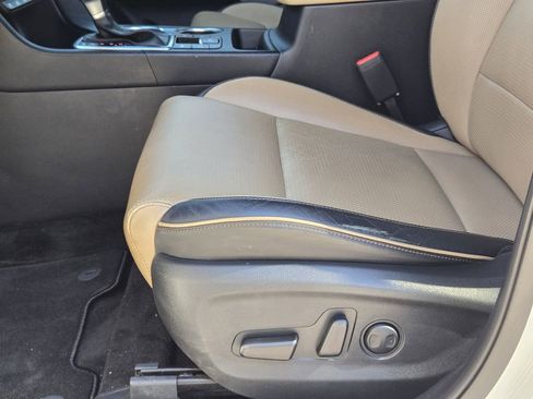 Used 2020 Kia Sportage SX image 23