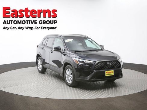 Used 2022 Toyota Corolla Cross LE image 49