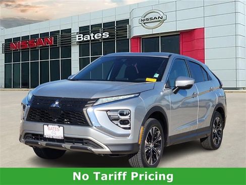 Used 2022 Mitsubishi Eclipse Cross AWD image 2