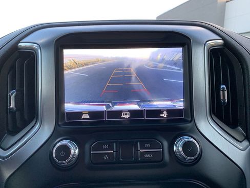 Used 2023 GMC Sierra 2500 SLE image 24