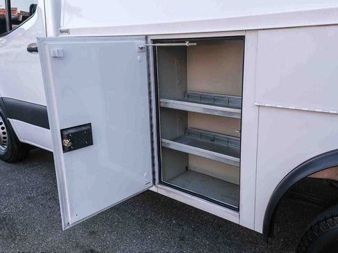 Used 2023 Mercedes-Benz Sprinter 3500 w/ Acoustic Package image 33