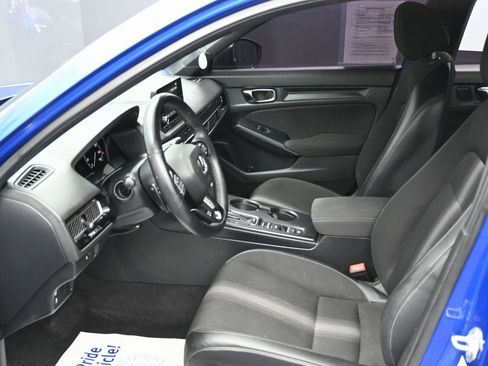 Used 2024 Honda Civic Sport image 14