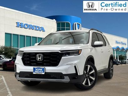 Certified 2025 Honda Pilot Touring