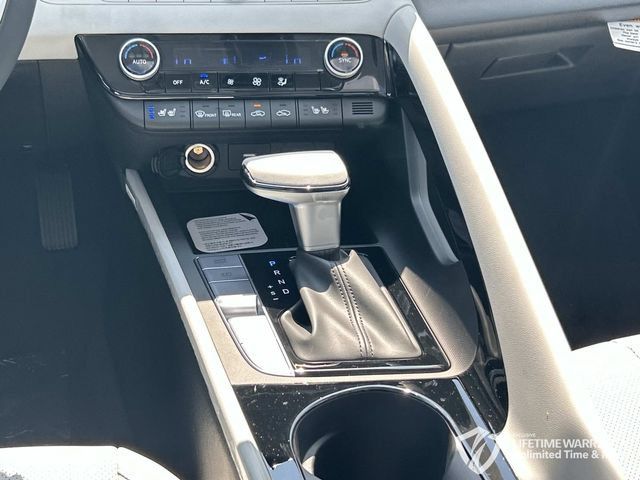 New 2026 Hyundai Elantra Limited FWD image 21