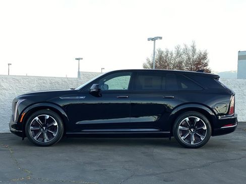 Certified 2025 Cadillac Escalade IQ Sport 1 AWD/4WD image 16