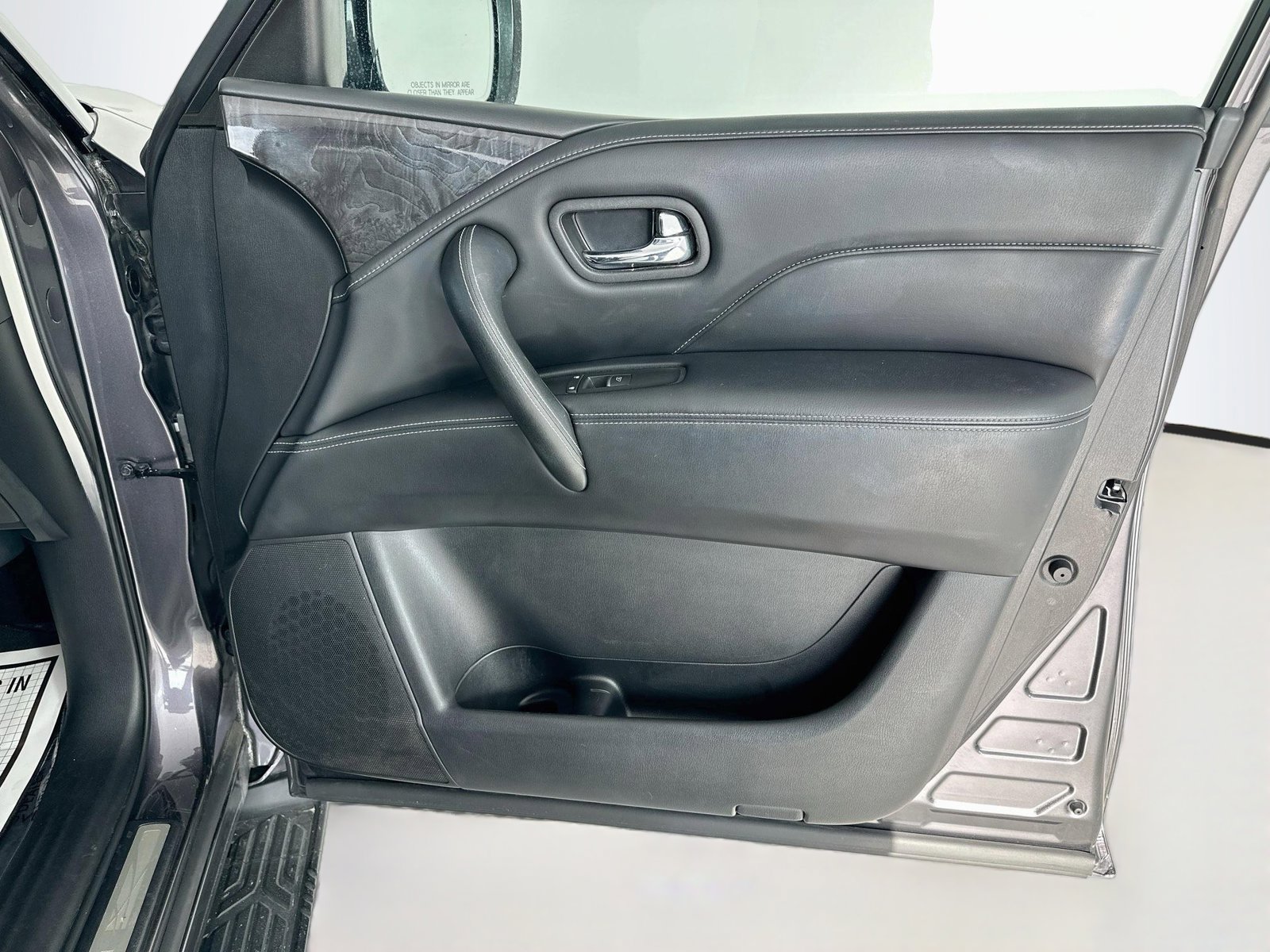 Used 2024 INFINITI QX80 Luxe AWD/4WD image 38