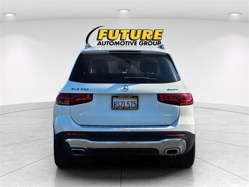 Used 2020 Mercedes-Benz GLB 250 4MATIC image 5