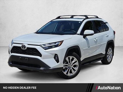 Used 2025 Toyota RAV4 XLE Premium FWD image 1