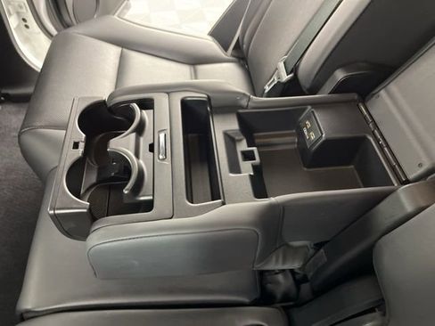 Used 2021 Lexus RX 350L FWD w/ Premium Package image 43