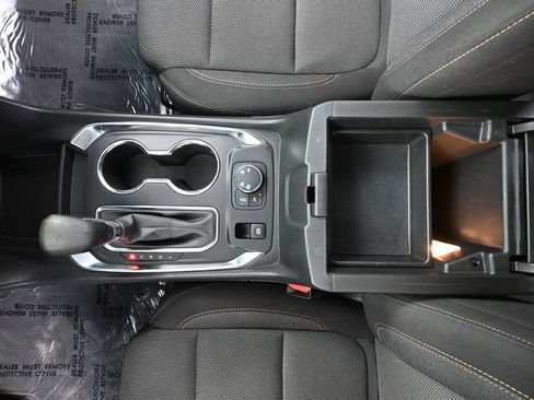 Used 2021 Chevrolet Traverse LT AWD/4WD image 37