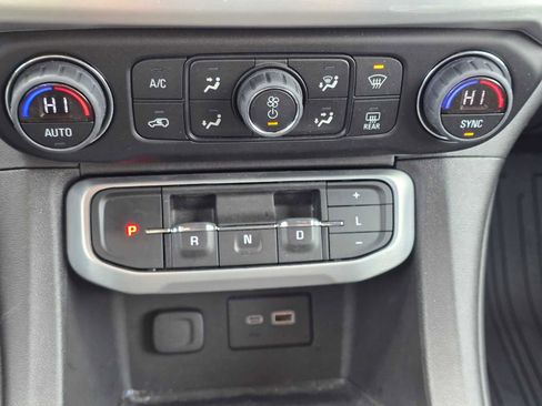 Used 2022 GMC Acadia SLE w/ Driver Convenience Package AWD/4WD image 29