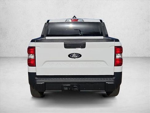 New 2026 Ford Maverick XL image 8