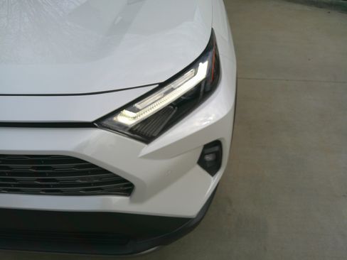 Used 2024 Toyota RAV4 Limited w/ Weather Package image 7