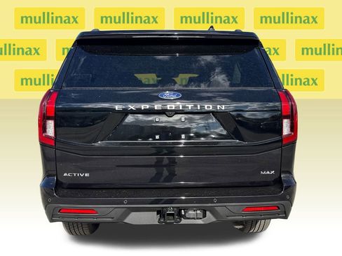 New 2026 Ford Expedition Max Active image 13