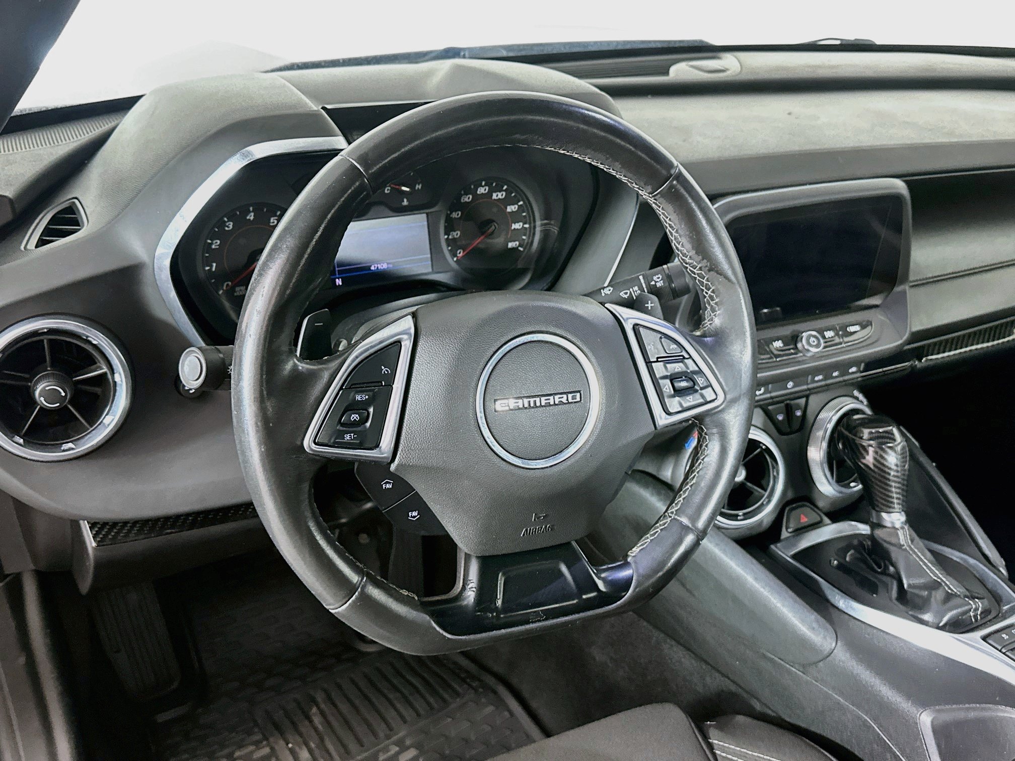 Used 2020 Chevrolet Camaro LT w/ RS Package RWD image 16