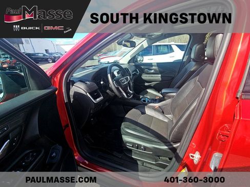 Used 2023 GMC Terrain SLT w/ Tech Package image 15