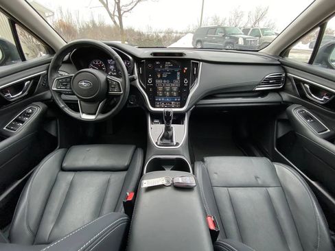 Used 2023 Subaru Outback Limited image 14