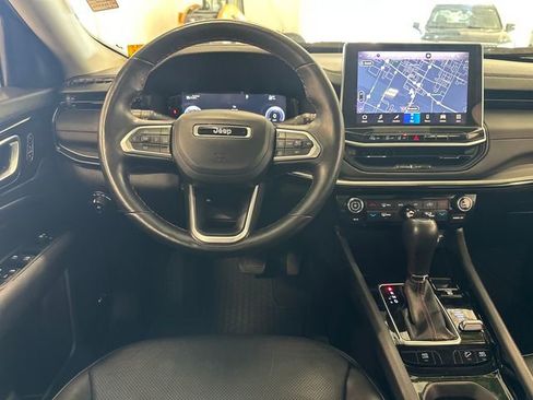 Used 2022 Jeep Compass Trailhawk w/ Trailhawk Elite Group image 16