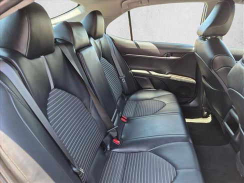Used 2023 Toyota Camry SE FWD image 18