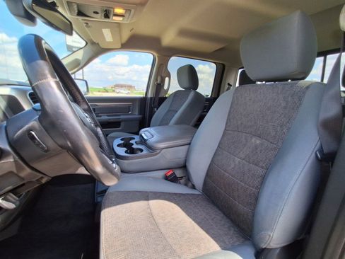 Used 2017 RAM 1500 Big Horn AWD/4WD image 11