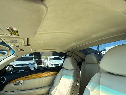 Used 2004 Lexus SC 430 Convertible RWD image 16