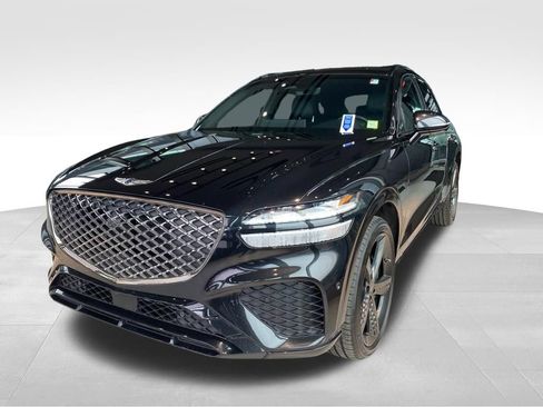 Used 2023 Genesis GV70 2.5T w/ Sport Prestige Package AWD/4WD image 3
