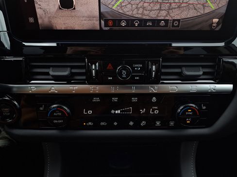 New 2026 Nissan Pathfinder SL AWD/4WD image 23