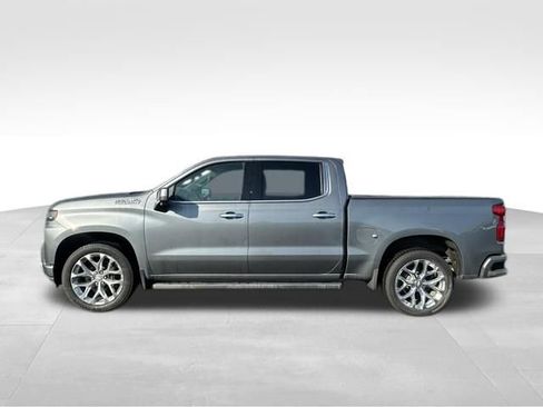 Used 2019 Chevrolet Silverado 1500 High Country w/ Technology Package image 3