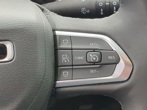 Used 2023 Jeep Compass Limited w/ Sun and Sound Group AWD/4WD image 24