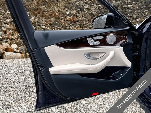 Used 2019 Mercedes-Benz E 300 4MATIC w/ Driver Assistance Package image 21