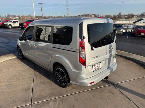 Used 2017 Ford Transit Connect XLT image 10
