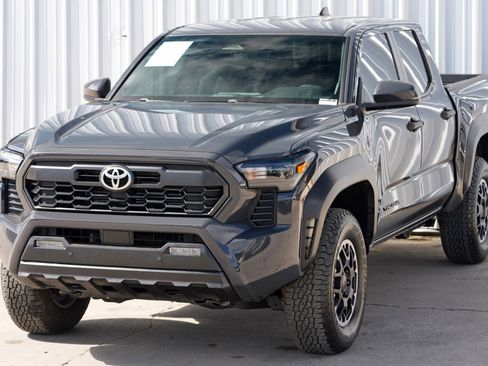 Used 2024 Toyota Tacoma TRD Off-Road w/ TRD Off Road Upgrade Package AWD/4WD image 50