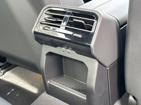 New 2026 BMW 530i w/ M Sport Package image 18