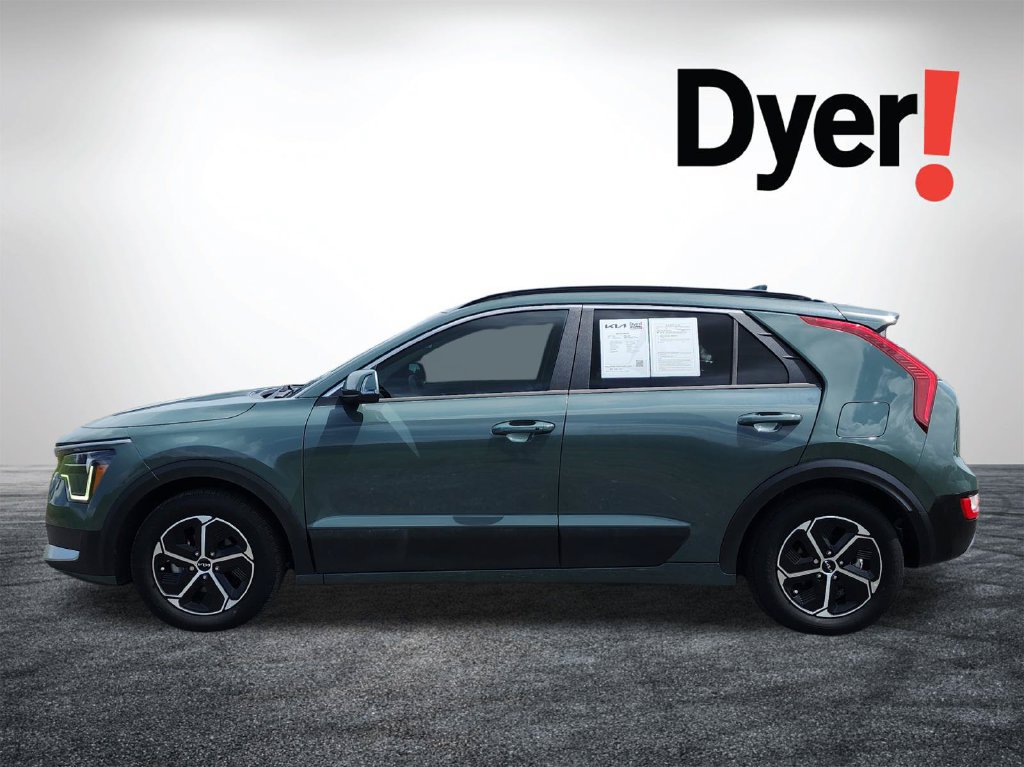 Used 2023 Kia Niro EX FWD image 7