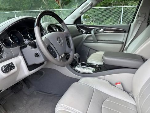 Used 2016 Buick Enclave Premium w/ Experience Buick Package FWD image 11