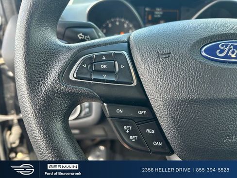 Used 2018 Ford Escape SE FWD image 15