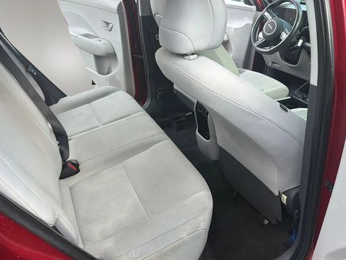 Used 2024 Hyundai Kona SEL w/ Convenience Package FWD image 31