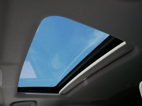 Used 2020 Honda CR-V EX image 30