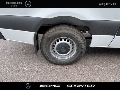 New 2025 Mercedes-Benz Sprinter 2500 image 9