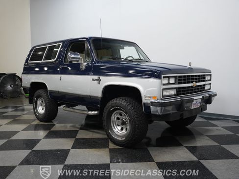Used 1991 Chevrolet Blazer 4WD image 16
