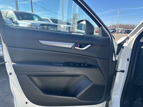Used 2025 MAZDA CX-5 AWD 2.5 S w/ Preferred Package image 27