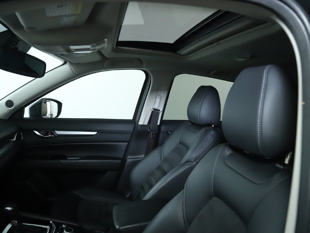 Used 2019 MAZDA CX-5 Touring AWD/4WD image 19