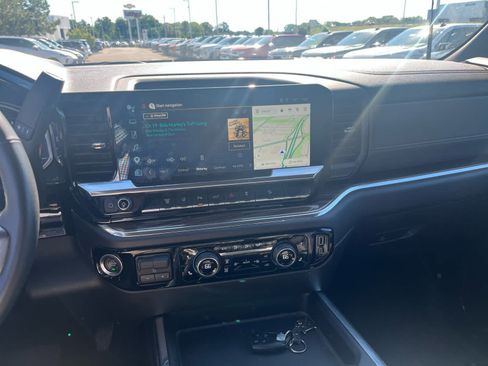 Used 2024 Chevrolet Silverado 3500 LT w/ All Star Edition AWD/4WD image 10
